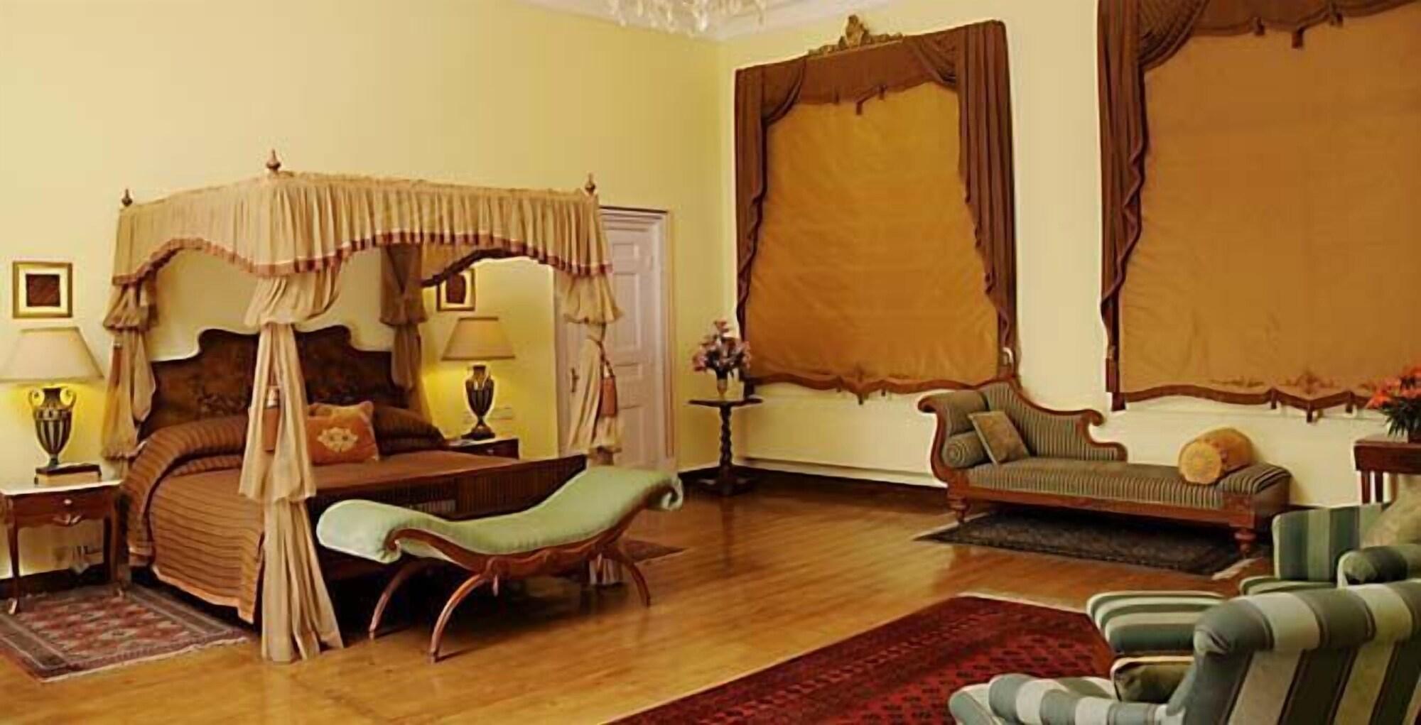The Lalit Grand Palace Srinagar Quarto foto
